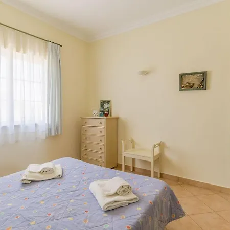 Casa Dos Is A Wonderful That Is Situated In A Quiet Area With Country Views *