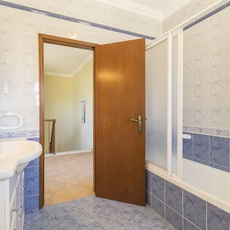 Casa Dos Is A Wonderful That Is Situated In A Quiet Area With Country Views Armação de Pêra